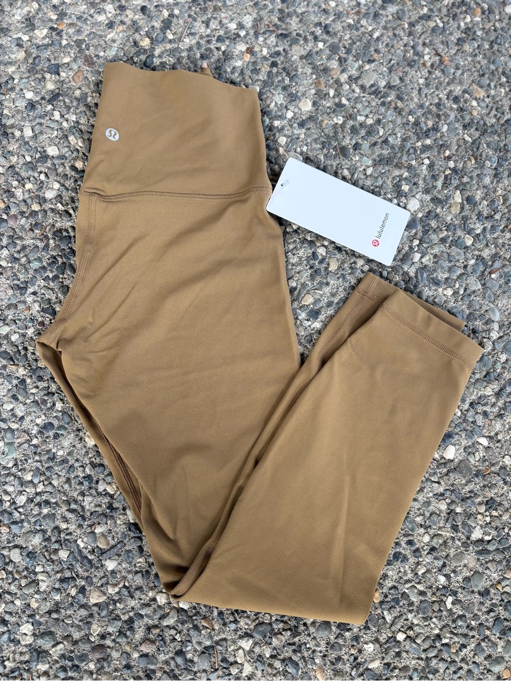 lululemon size 6 align HR pant 25” Tan brown Performance Leggings
